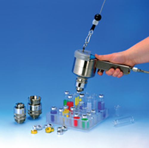 Hanging device with balancer